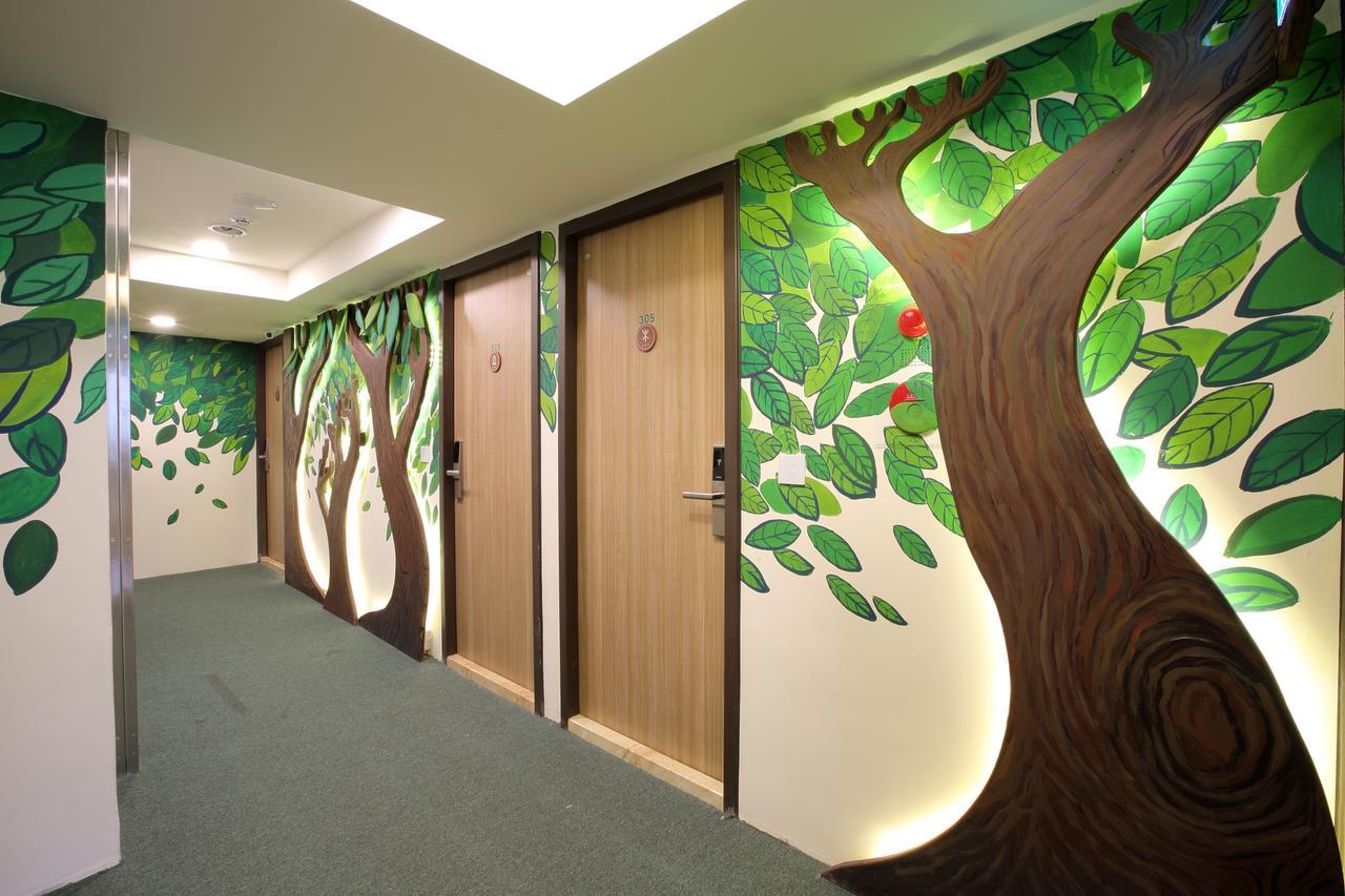 We Have Story Hotel Taichung Bagian luar foto