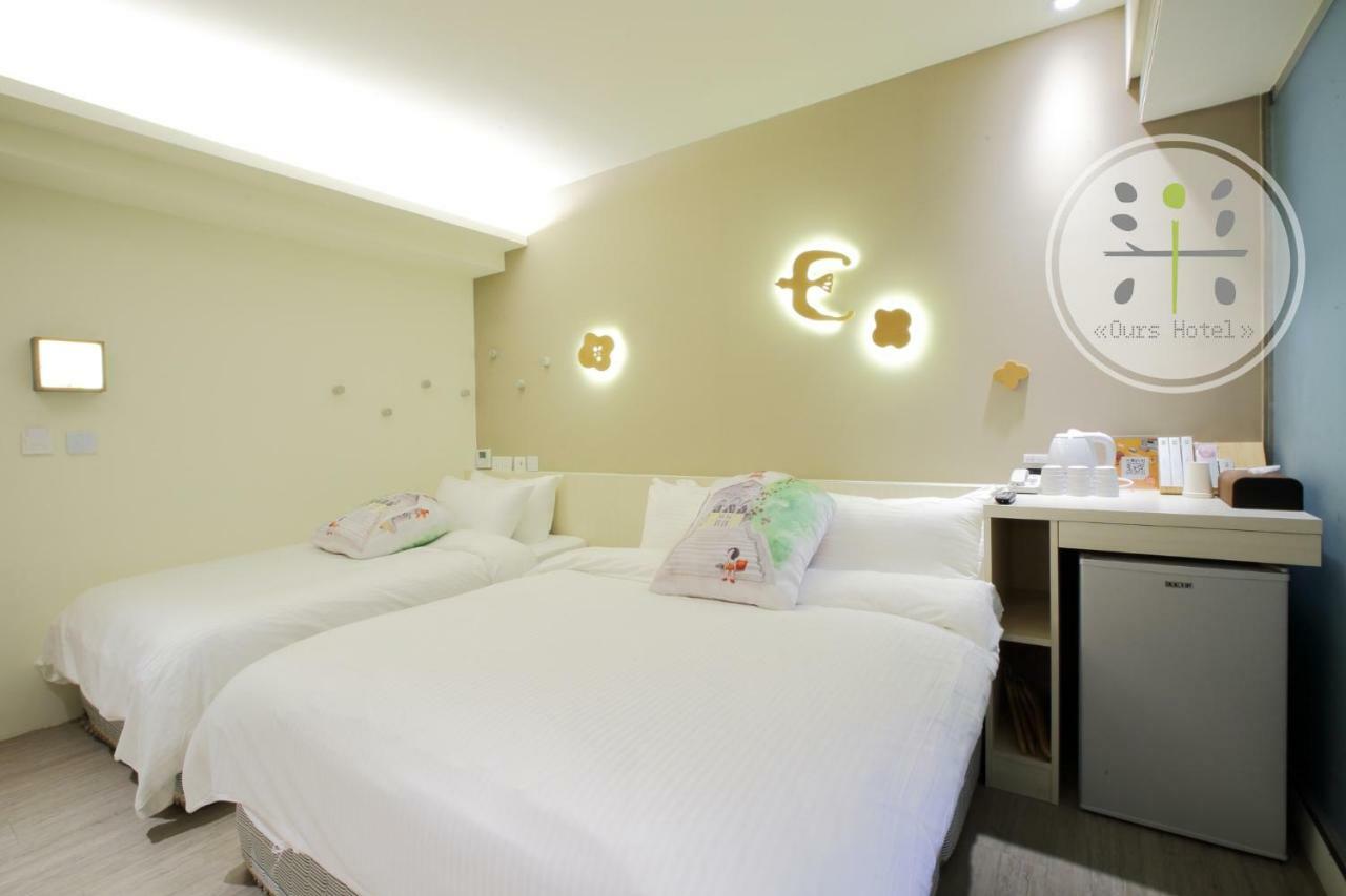 We Have Story Hotel Taichung Bagian luar foto